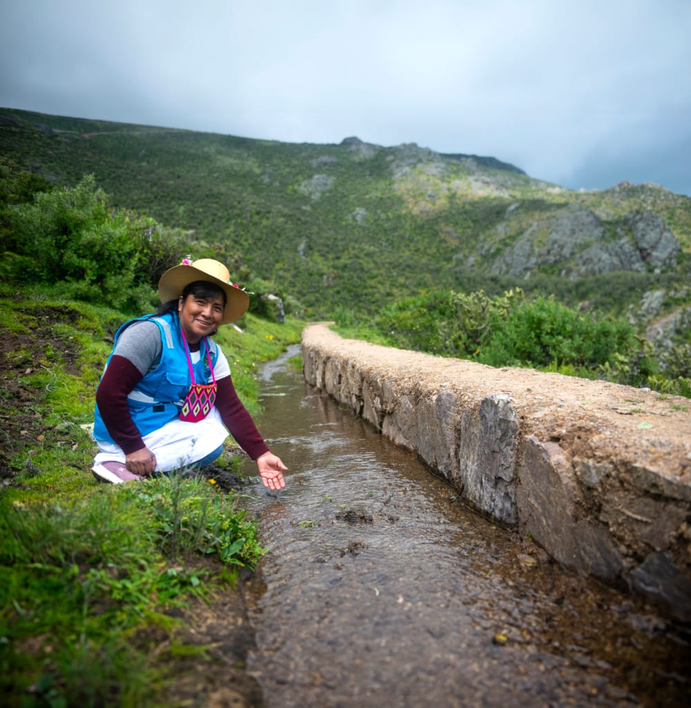 Maintenance of 48 km of roadbed rehabilitated by Backus